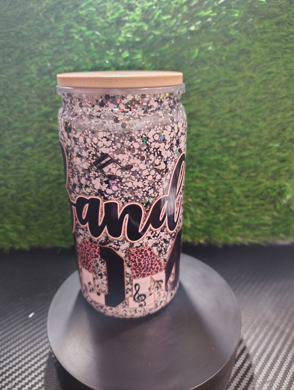 Band mom glitter with bamboo Lid 16oz sold