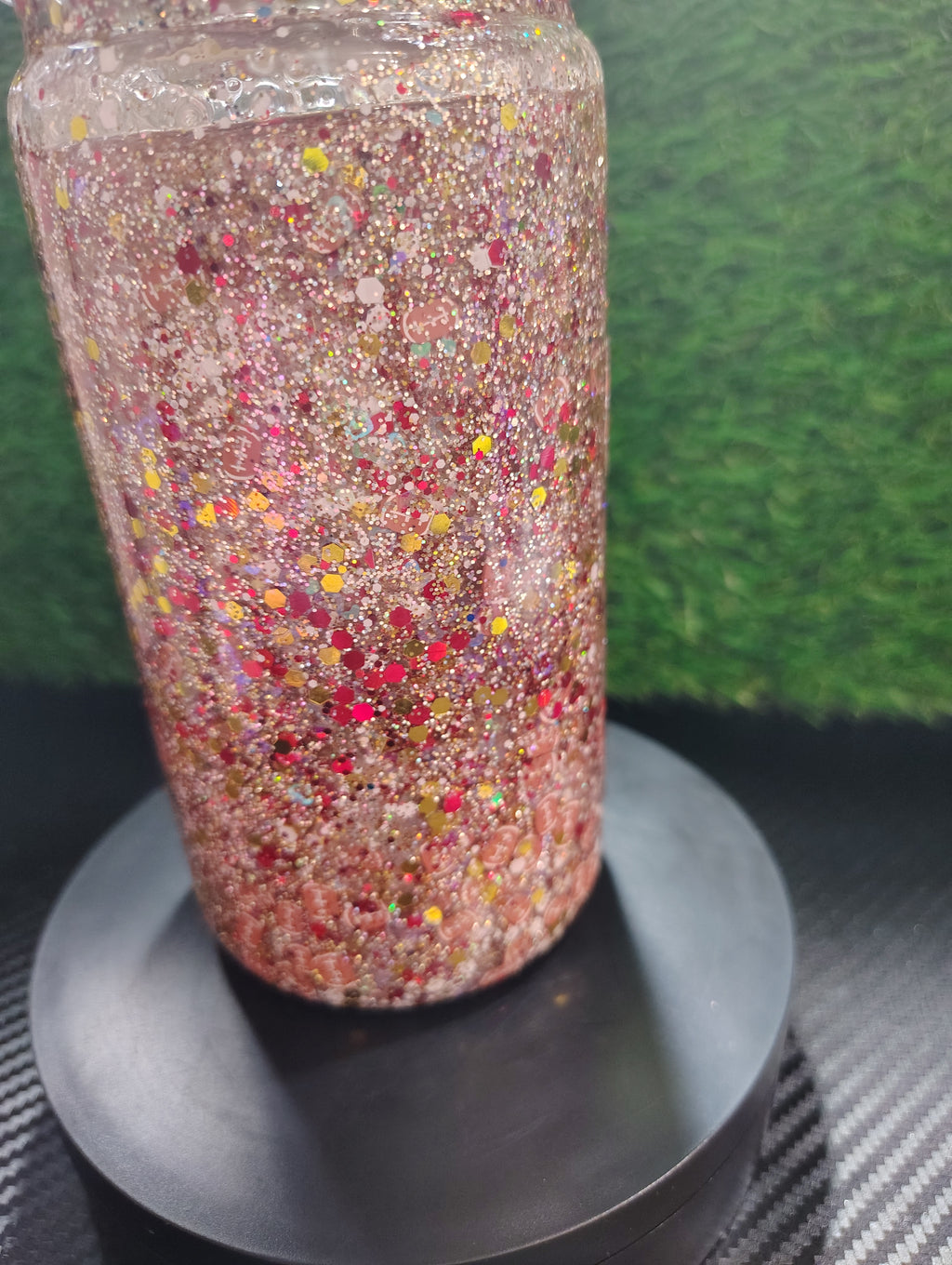 (pre-made) football mom with bamboo Lid (glitter)16oz sold