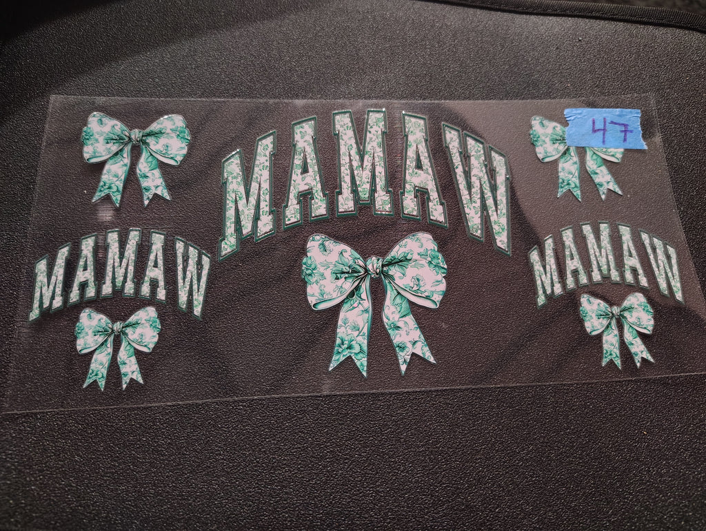 Chickens/ Roosters/ Bird/Leopard print/Momma/Mom/Mum/Grandma